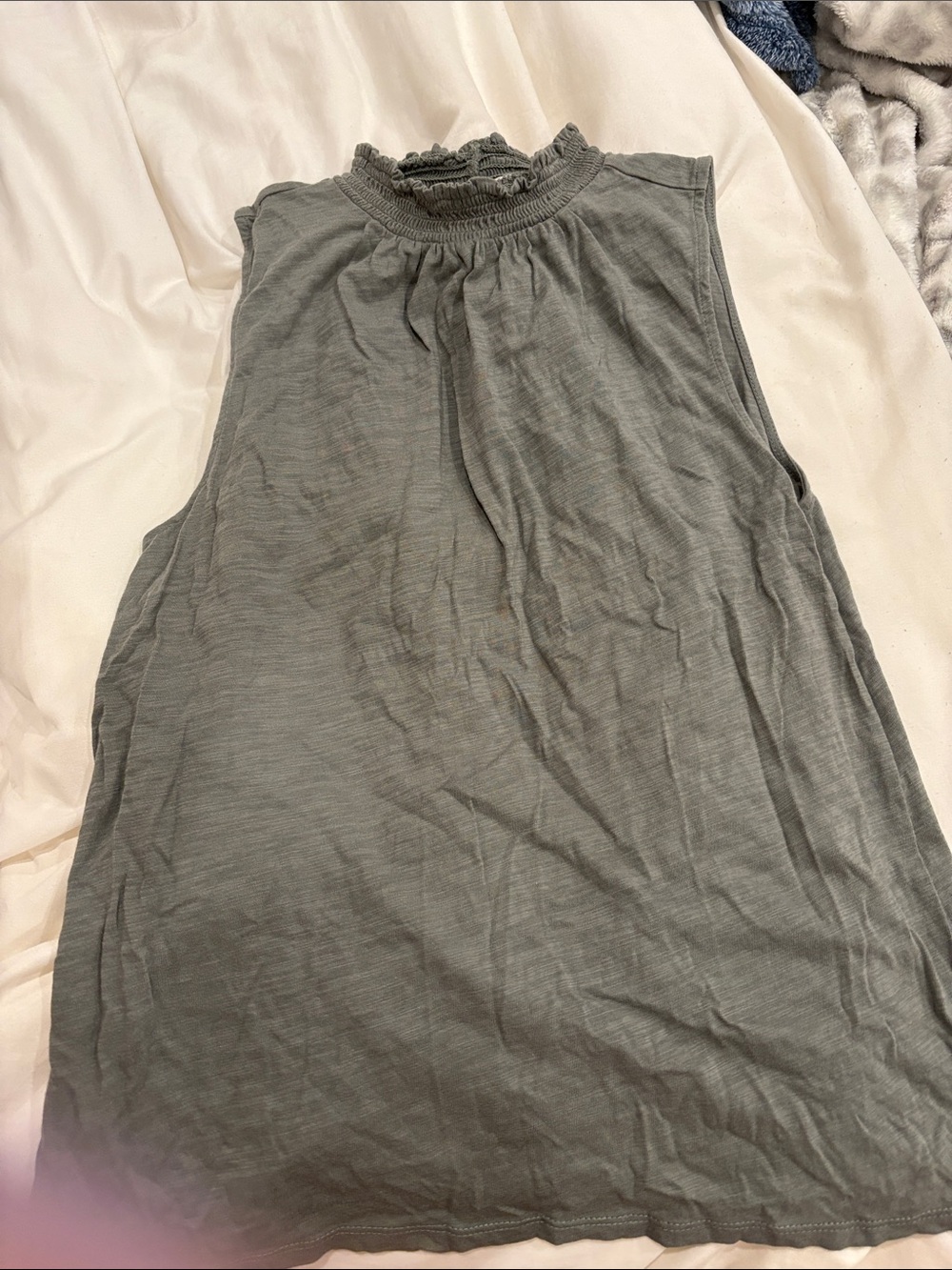 Loft Sleeveless Mock Neck Tank Top - olive/gray